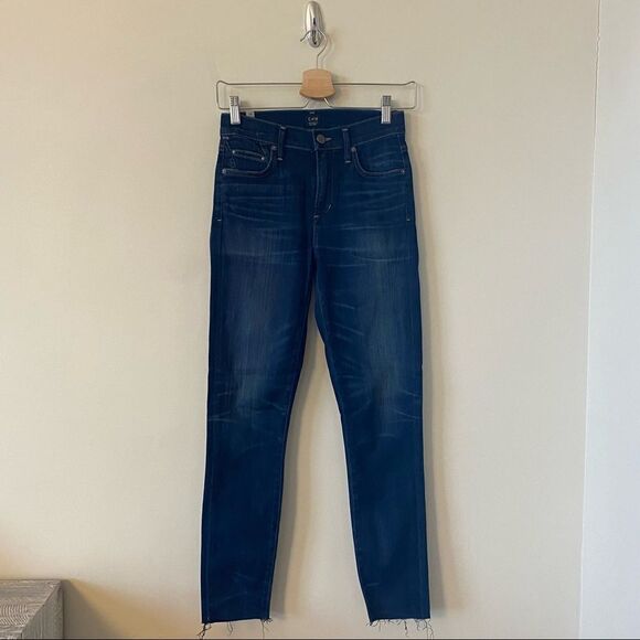 Rocket Cut Off In Ellis Citizens Of Humanity Color:Ellis - Picture 2 of 15